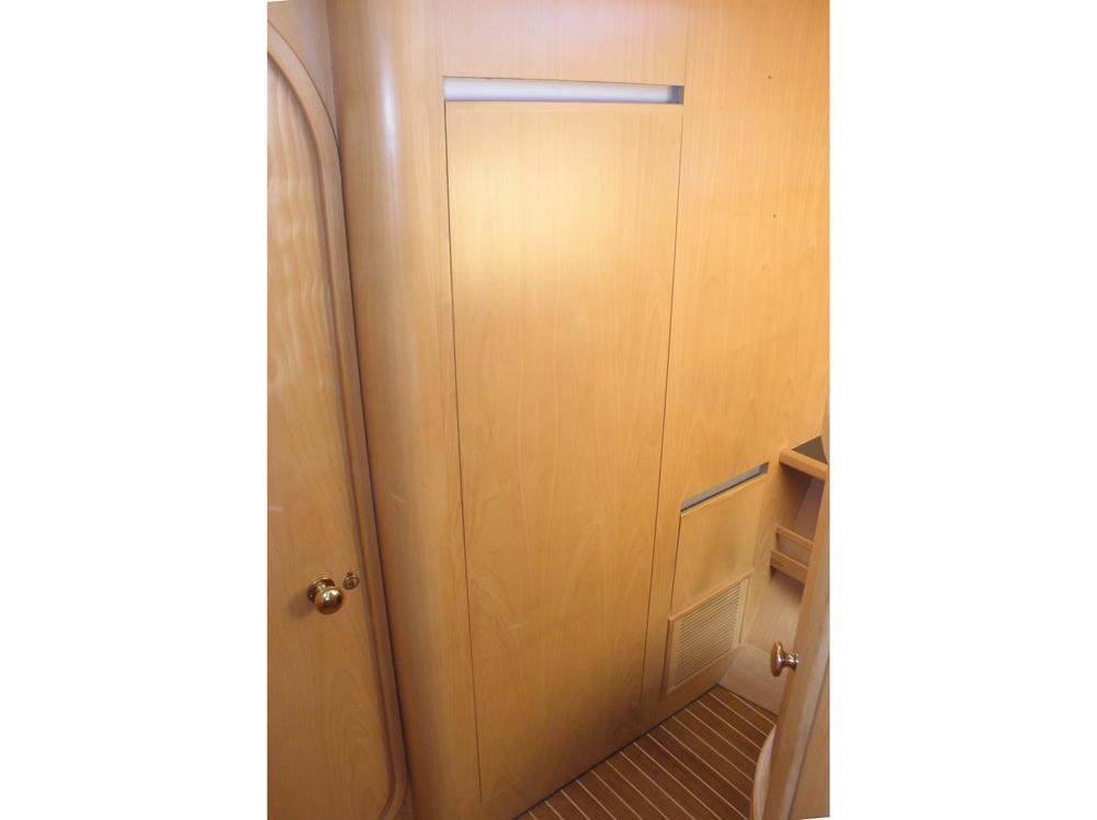 Fore ship, Accommodation